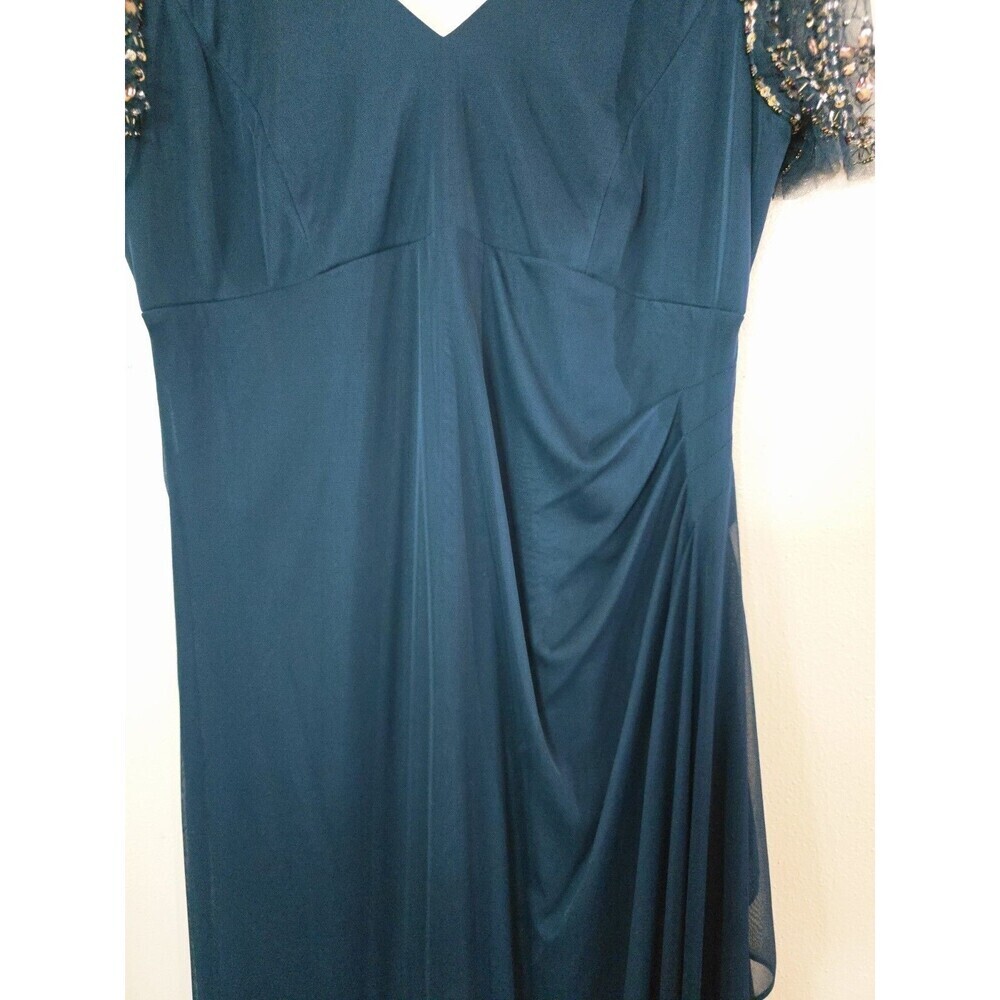 Xscape Emerald Green Formal Gown Size 18 Beaded Sleeve Ruched Evening - Picture 5 of 15